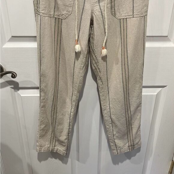 By Anthropologie linen cotton blend cream & gray stripe pants size S - Picture 4 of 9